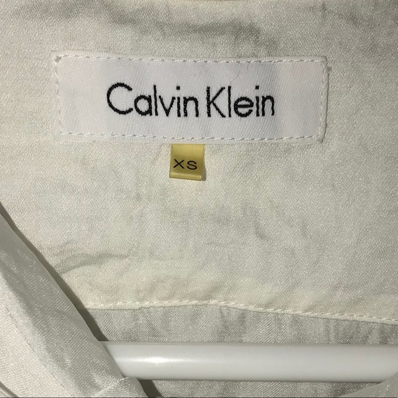 Calvin Klein Blouse White Like New - Picture 8 of 8